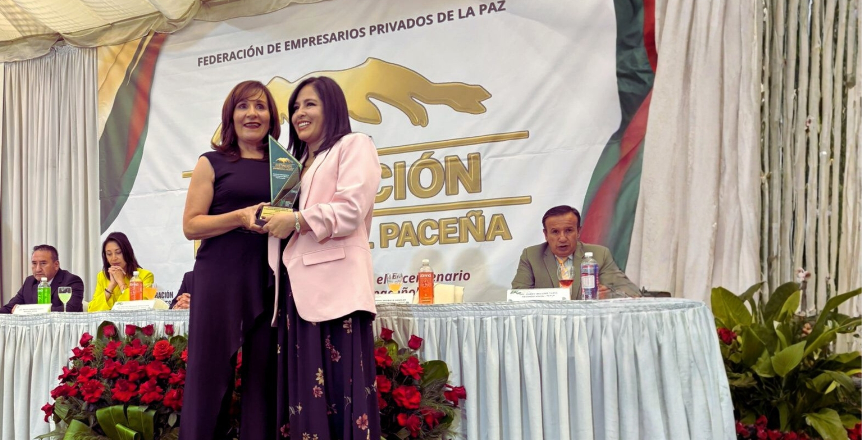 CONSEGSA recibe la Distinción Empresarial Paceña 2025: un reconocimiento al trabajo serio, innovador y comprometido con Bolivia